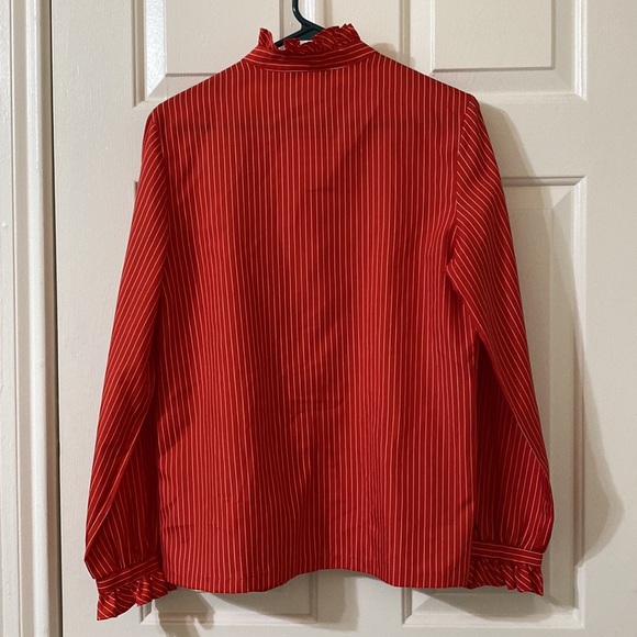 Vintage red & white striped long sleeve button up blouse with tie at collar - Picture 4 of 4